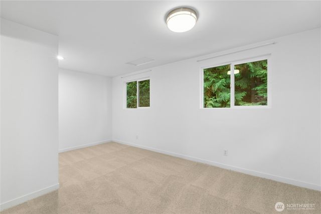 12506 Holmes Point Drive NE, Kirkland, WA 98034