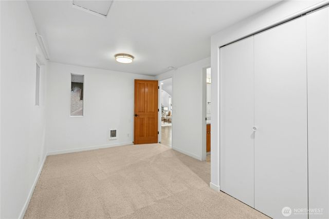 12506 Holmes Point Drive NE, Kirkland, WA 98034