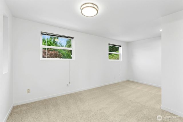 12506 Holmes Point Drive NE, Kirkland, WA 98034