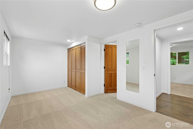 12506 Holmes Point Drive NE, Kirkland, WA 98034