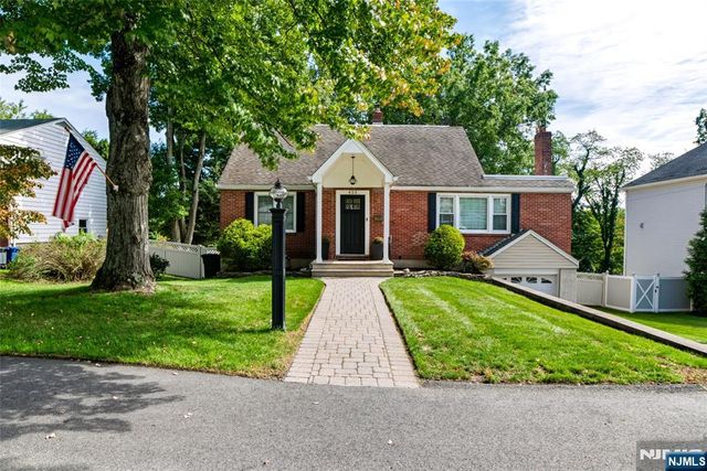 423 West Avenue, Northvale, NJ 07647