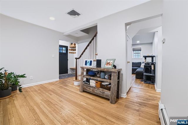 423 West Avenue, Northvale, NJ 07647