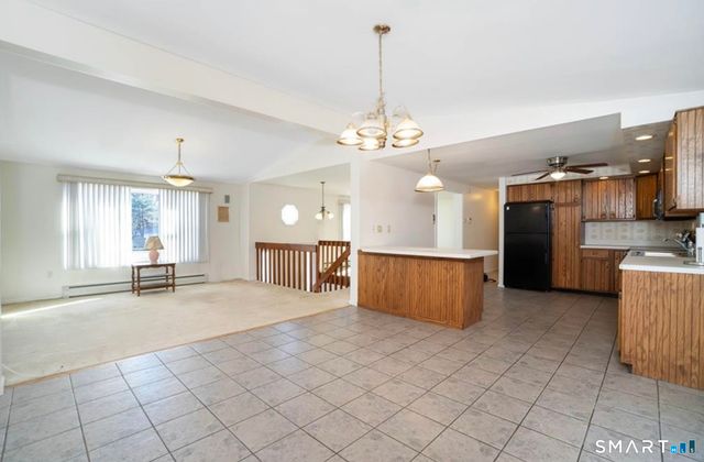 15 Don Mar Court, North Haven, CT 06473