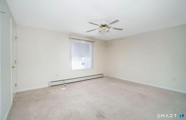 15 Don Mar Court, North Haven, CT 06473