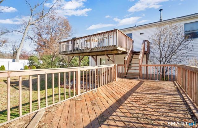 15 Don Mar Court, North Haven, CT 06473