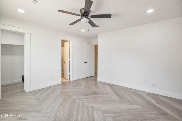 5050 N 41st Drive, Phoenix, AZ 85019