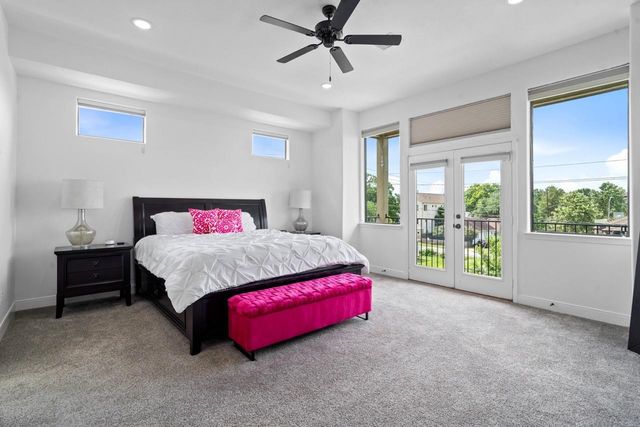 4324 Blossom Street, Houston, TX 77007