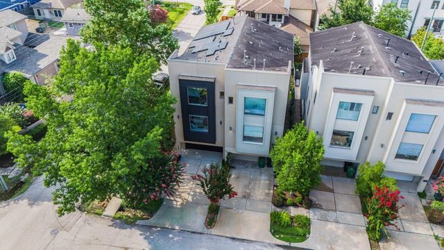 4324 Blossom Street, Houston, TX 77007