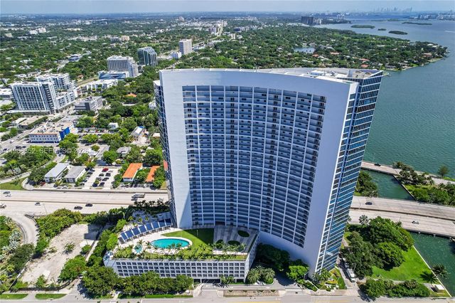 601 NE 36th St 1412, Miami, FL 33137