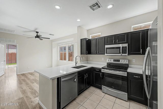 9847 E ESCONDIDO Avenue, Mesa, AZ 85208