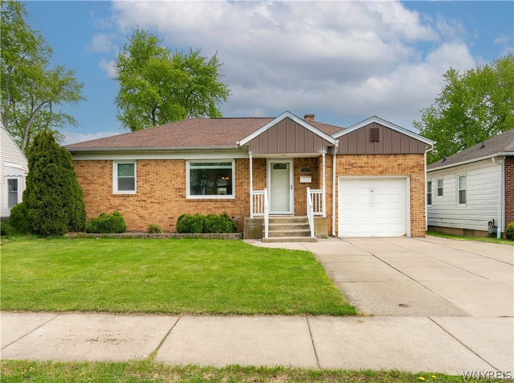 151 Dekalb Street, Tonawanda, NY 14150