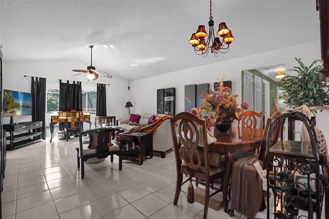 637 MOSS PARK COURT, Kissimmee, FL 34743