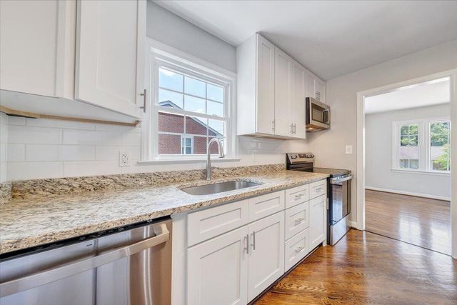1745 Morwanda ST NW, Salem, VA 24153