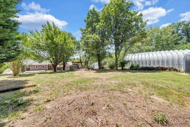 1745 Morwanda ST NW, Salem, VA 24153