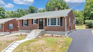 1745 Morwanda ST NW, Salem, VA 24153