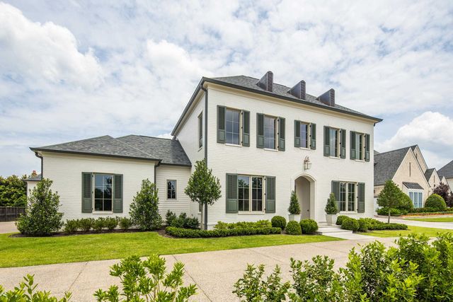 3116 CHAPEL WOODS CV, Germantown, TN 38139