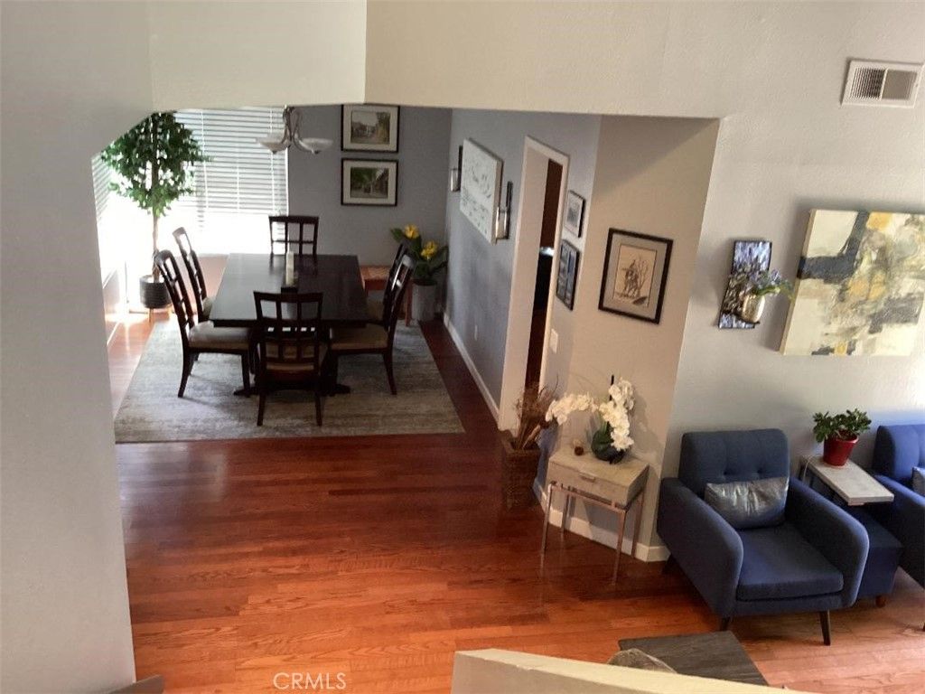 Image 12 of property listing at 12568 Rideabout Court, San Diego, CA 92129