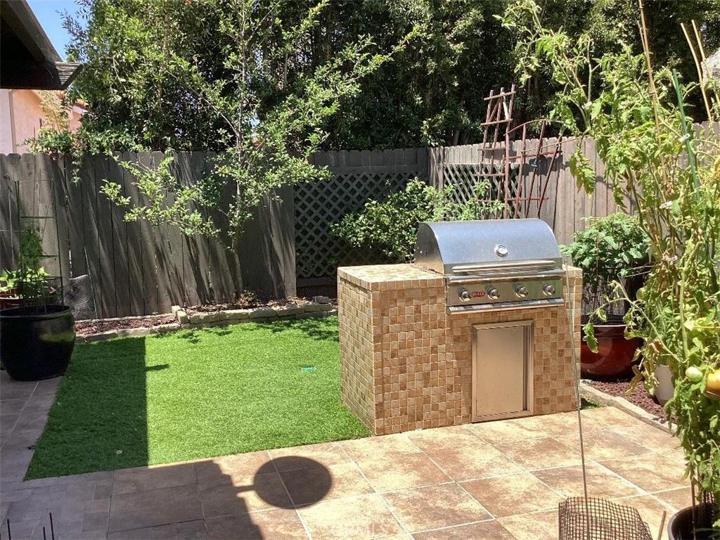 Image 27 of property listing at 12568 Rideabout Court, San Diego, CA 92129