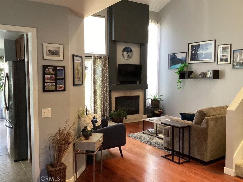 Image 2 of property listing at 12568 Rideabout Court, San Diego, CA 92129