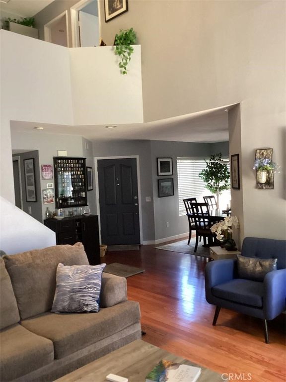 Image 4 of property listing at 12568 Rideabout Court, San Diego, CA 92129