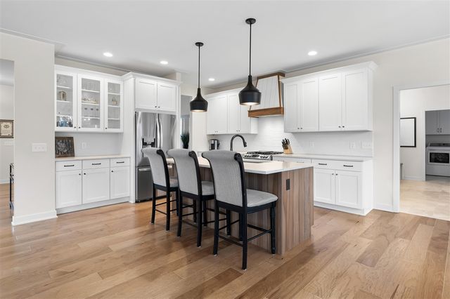 8114 Turning Stone, Kalamazoo, MI 49009