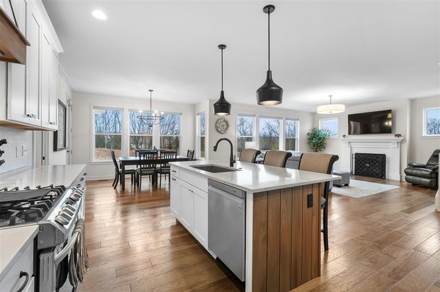 8114 Turning Stone, Kalamazoo, MI 49009