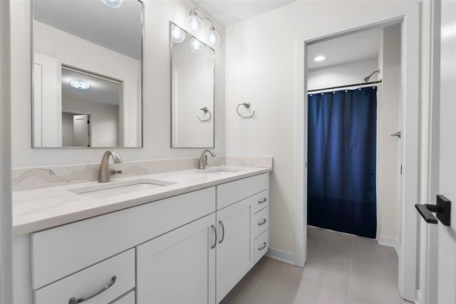 8114 Turning Stone, Kalamazoo, MI 49009