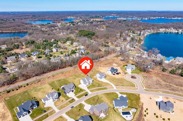 8114 Turning Stone, Kalamazoo, MI 49009