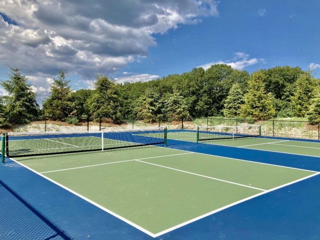 8114 Turning Stone, Kalamazoo, MI 49009