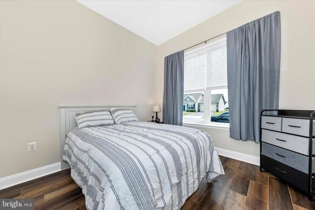 295 ALDERSHOT DR, Martinsburg, WV 25405
