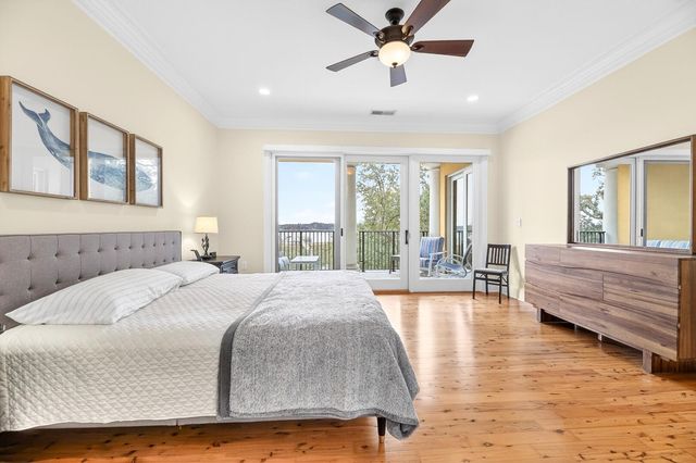 4255 Faber Place Drive 4303, North Charleston, SC 29405