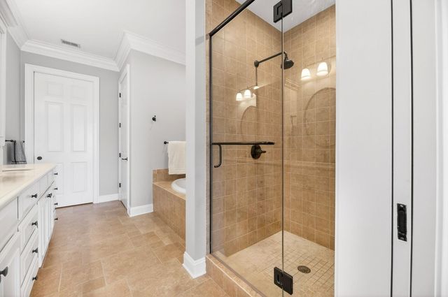 4255 Faber Place Drive 4303, North Charleston, SC 29405