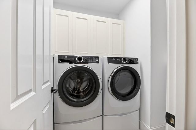 4255 Faber Place Drive 4303, North Charleston, SC 29405