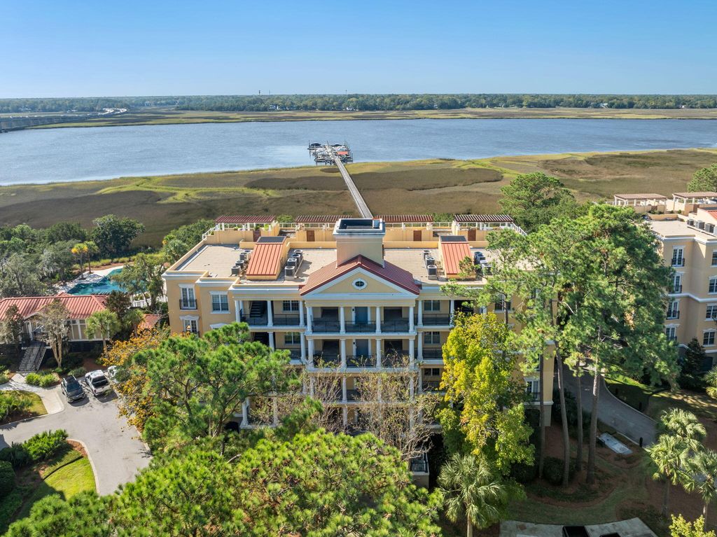 4255 Faber Place Drive 4303, North Charleston, SC 29405