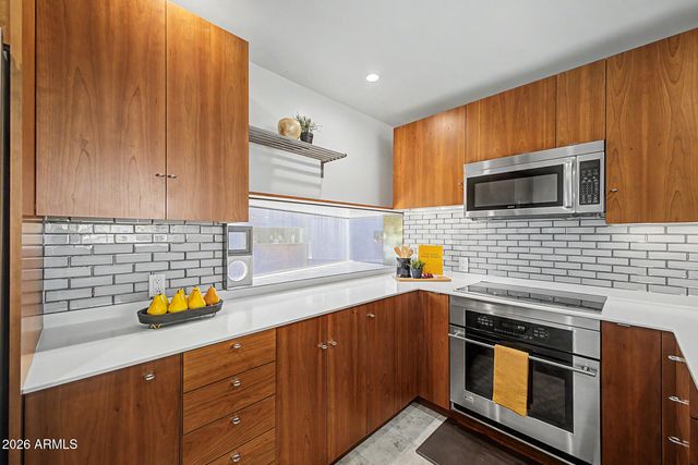 1145 E WHITTON Avenue 1007, Phoenix, AZ 85014