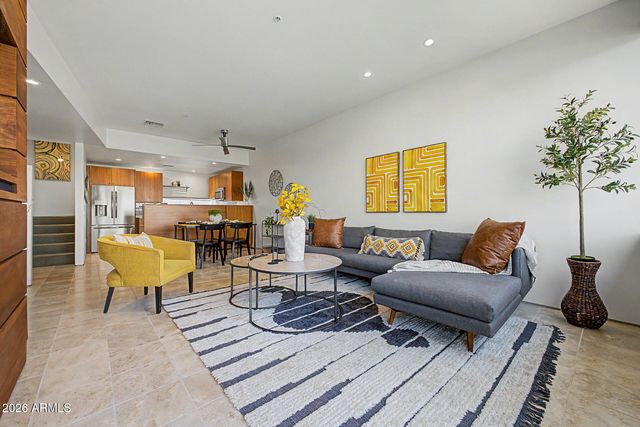 1145 E WHITTON Avenue 1007, Phoenix, AZ 85014