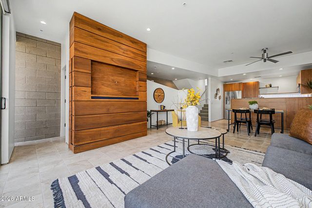 1145 E WHITTON Avenue 1007, Phoenix, AZ 85014