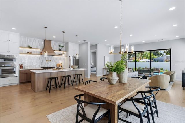 106 W KING STREET, Orlando, FL 32804