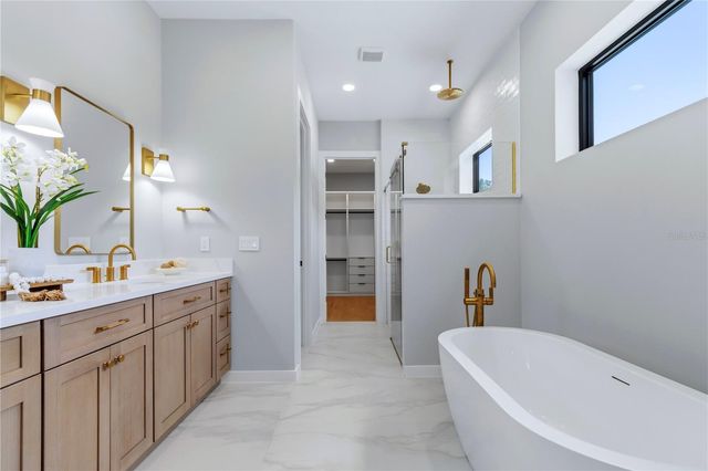 106 W KING STREET, Orlando, FL 32804
