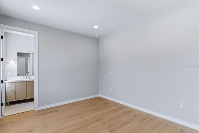 106 W KING STREET, Orlando, FL 32804