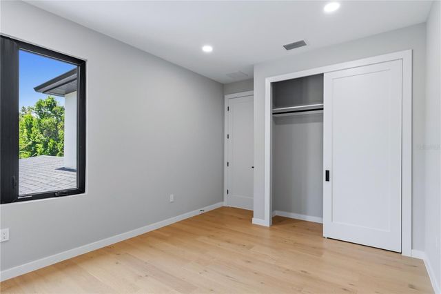 106 W KING STREET, Orlando, FL 32804