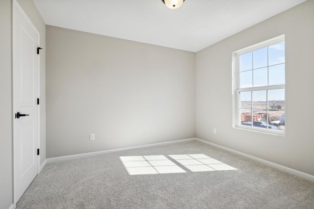 15022 Askeaton Place, Rosemount, MN 55068