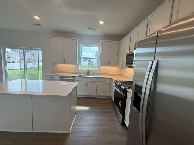15022 Askeaton Place, Rosemount, MN 55068