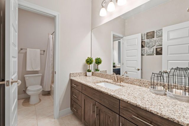 2316 Airport DR, Leander, TX 78641