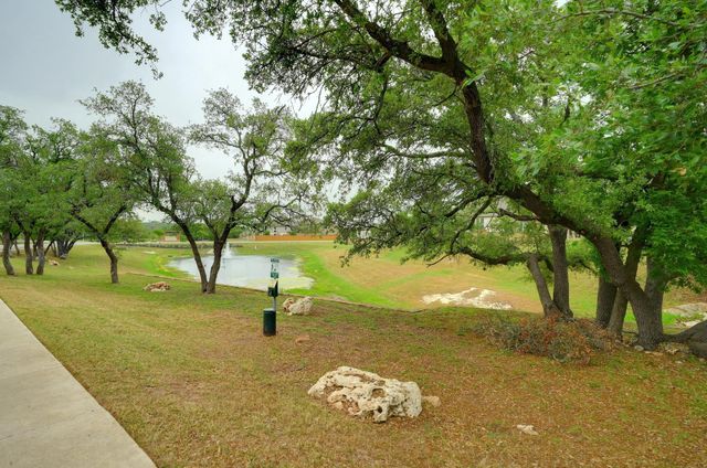 2316 Airport DR, Leander, TX 78641
