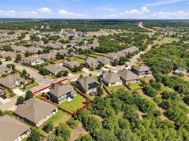 2316 Airport DR, Leander, TX 78641