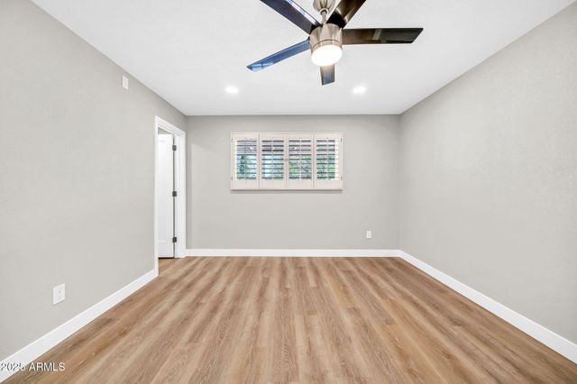 1214 E BUTLER Drive, Phoenix, AZ 85020