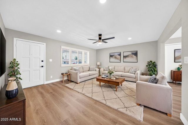 1214 E BUTLER Drive, Phoenix, AZ 85020