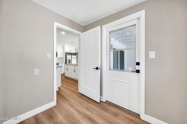 1214 E BUTLER Drive, Phoenix, AZ 85020