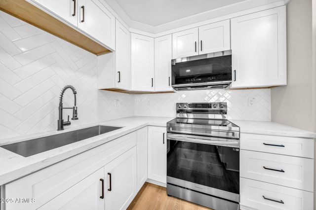 1214 E BUTLER Drive, Phoenix, AZ 85020